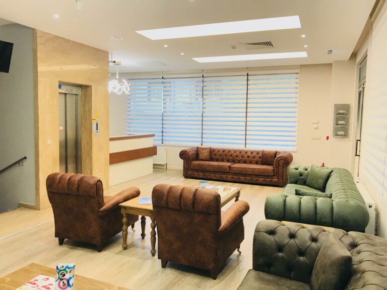 3f0925d8 5f8b 4e20 b205 bdc25db33a4a 768x576