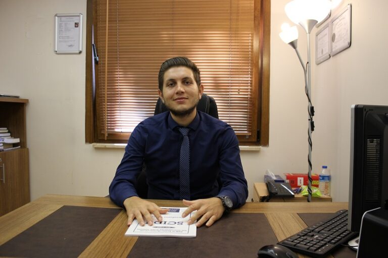 449c9b9bb055183908ce0647a1d3c9a7 9000x9000 1 768x512